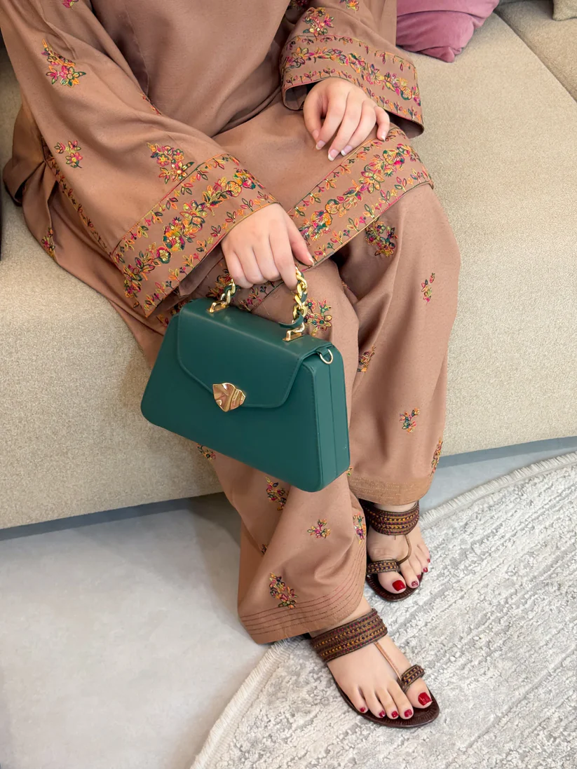 Hooriya 2pc - Image 8