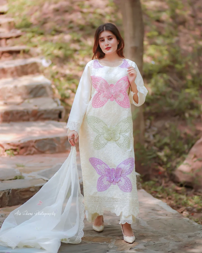 Zulaikha 3pc - Image 3