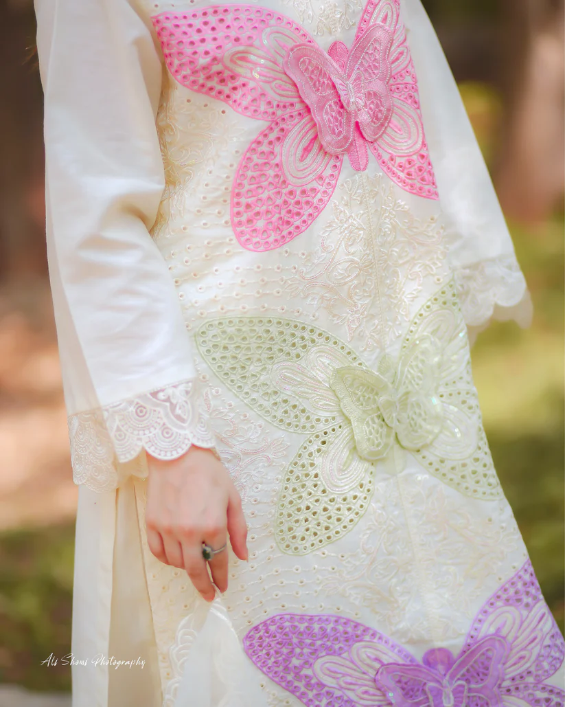Zulaikha 3pc - Image 3
